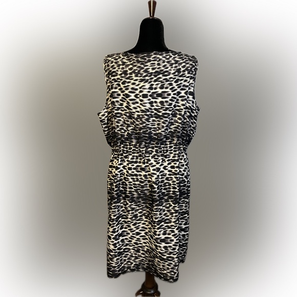 Speed Control Black and White Animal Print Cowl Neck Sleeveless Dress size 2X - Picture 4 of 12